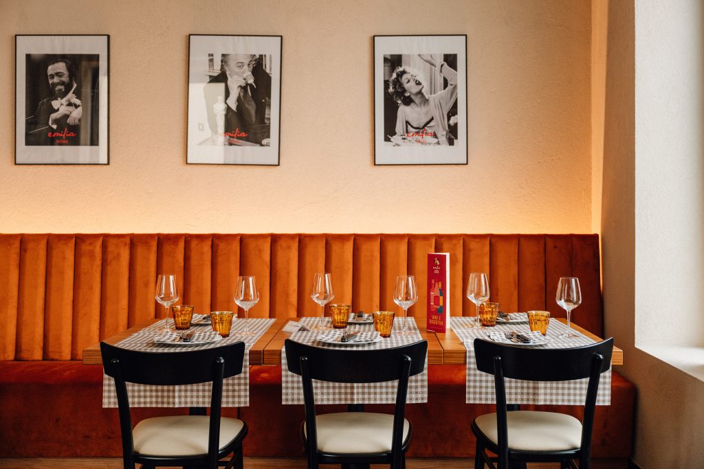 Rich results on Google's SERP when searching for "Emilia Trattoria"