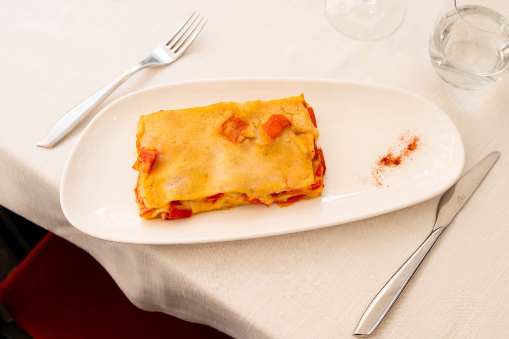 Rich results on Google's SERP when searching for "Lasagna"