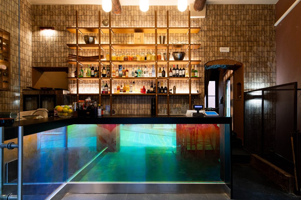 Rich results on Google's SERP when searching for "La Cava"